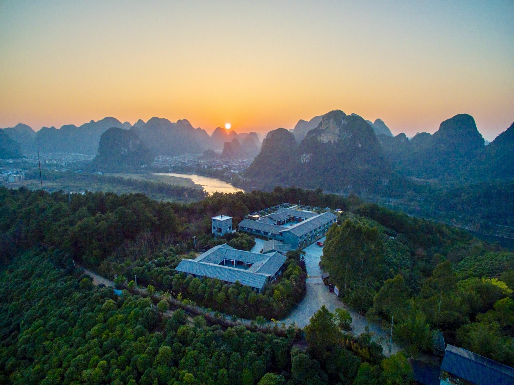 Yangshuo Mountain Top Retreat Екстер'єр фото